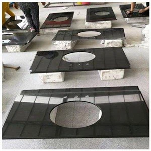Mutlaq qora granit vanity top