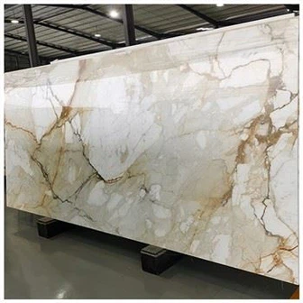 Calacatta Oro marmar plitasi